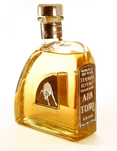 Aha Toro Reposado 40%