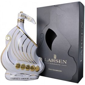 Larsen Cognac White fehér kerámia, hajó kiadás 40% pdd.