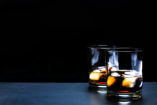 ,,Régóta meg van a gyógyszer, ha valami ég: jég dupla whiskyvel”
